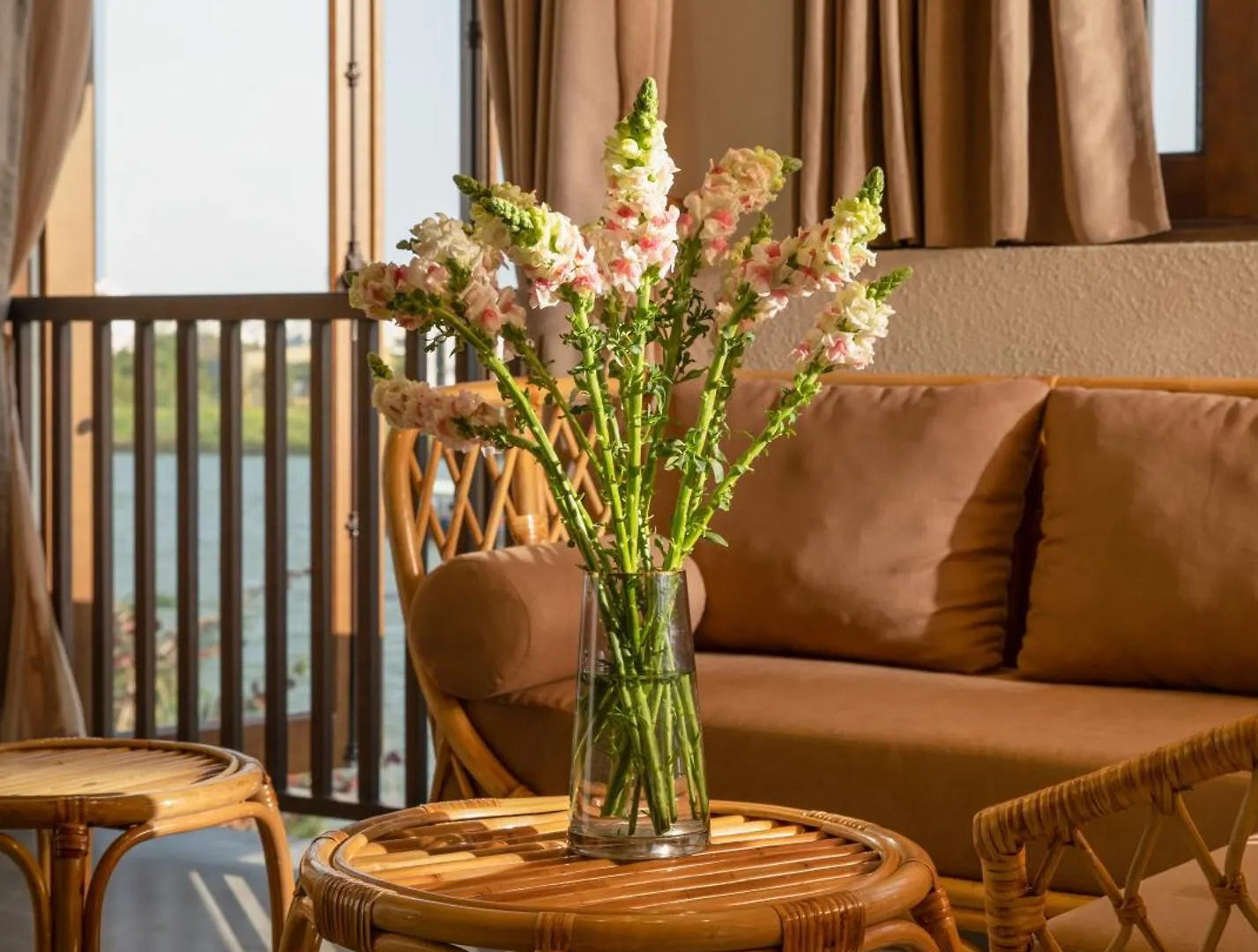 Mangala Riverfront Hoi An 0*,